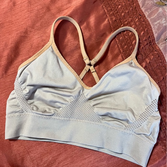 Nike Indy Nike Indy Light-Support Seamless Sports Bra - Picture 1 of 3